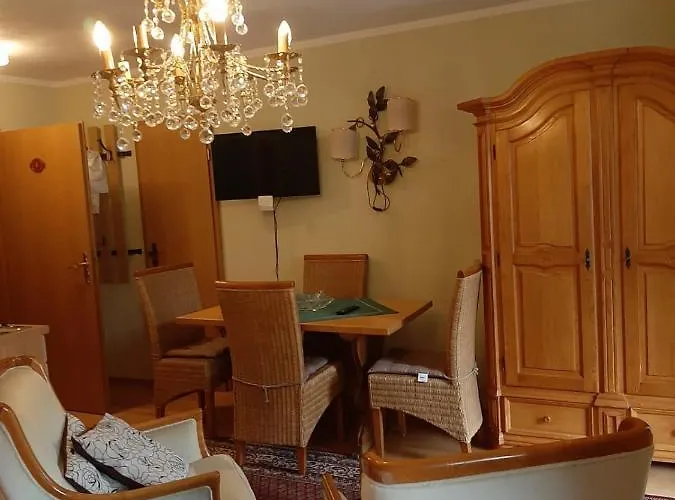 בית הארחה Gaestehaus Taubensee 3*